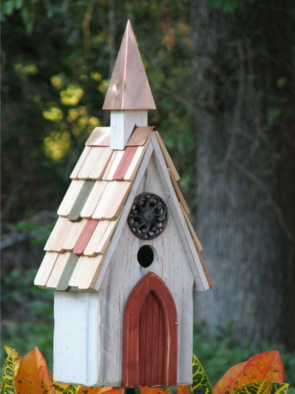 Heartwood Jubilee Birdhouse - White