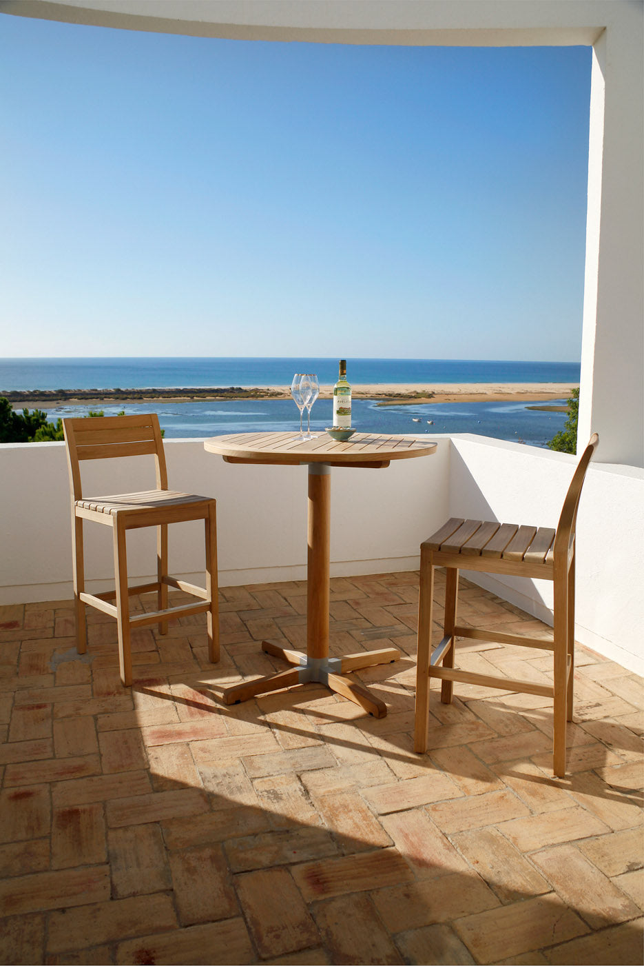 Barlow Tyrie Bermuda Teak High Dining Side Chair