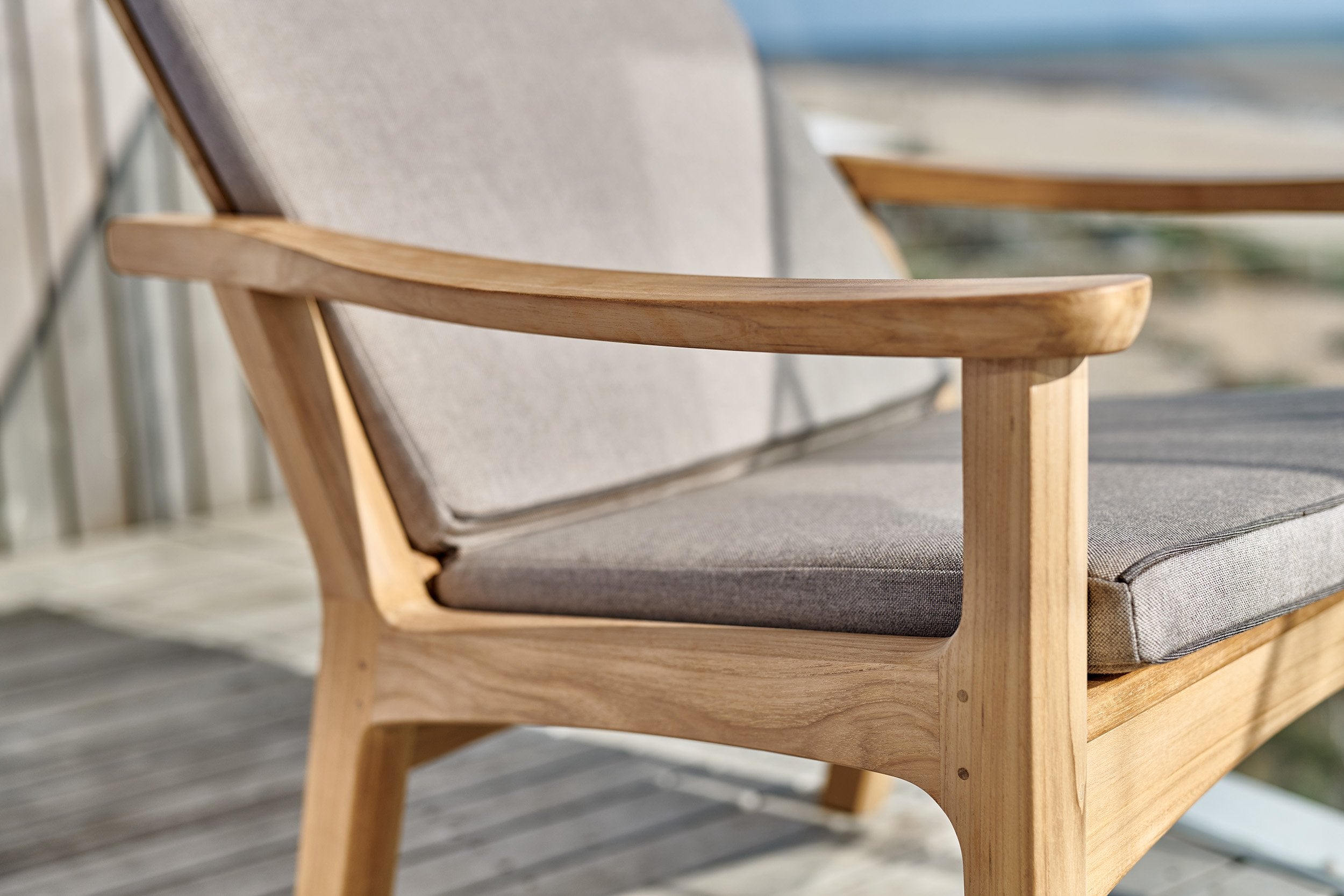 Barlow Tyrie Cushion for Monterey Teak Deep Seating Adjustable Armchair 1MTDA and 1MTDA.T