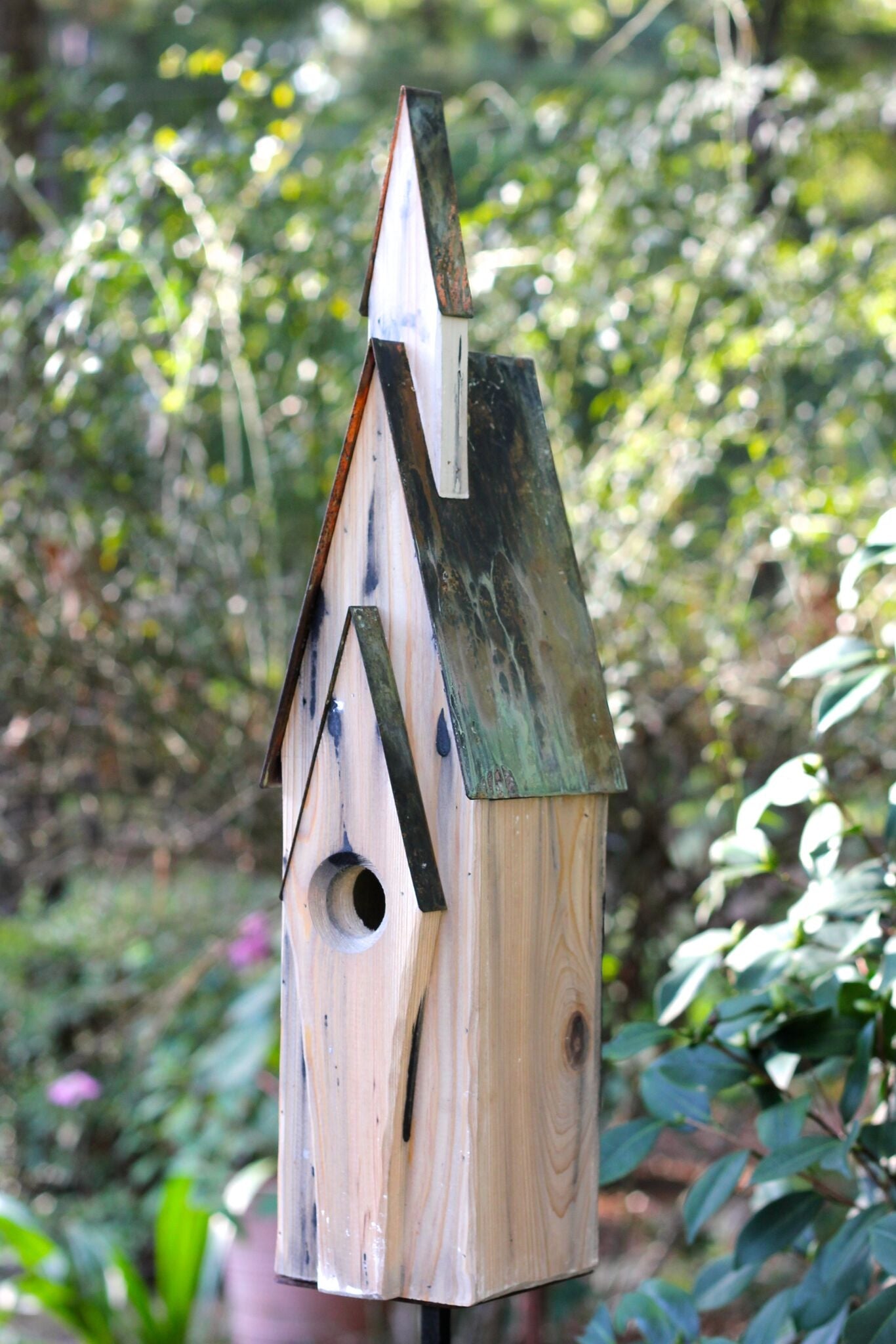 Heartwood Graceland - Weathered White Birdhouse