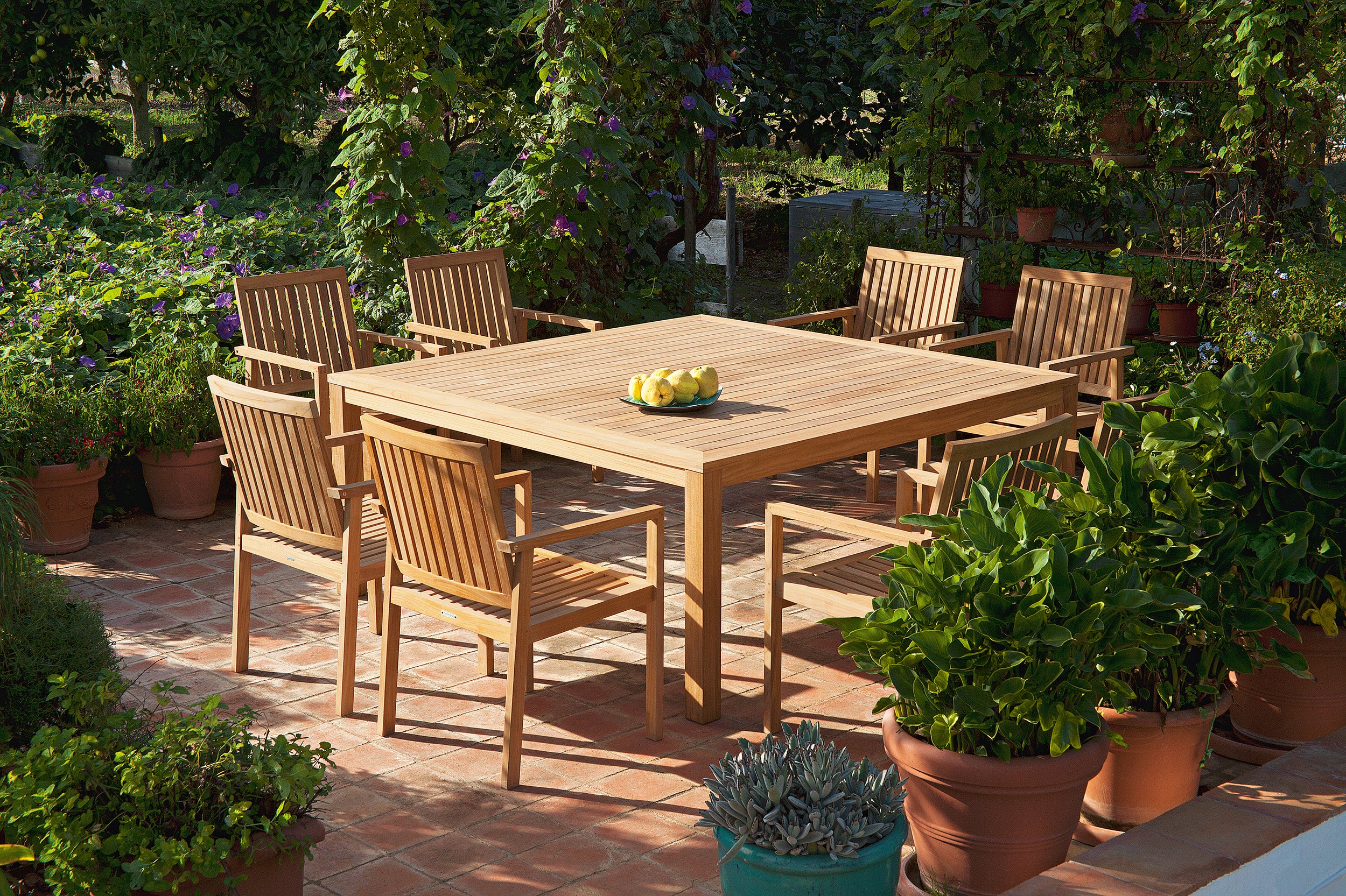 Barlow Tyrie Linear Teak Dining Set