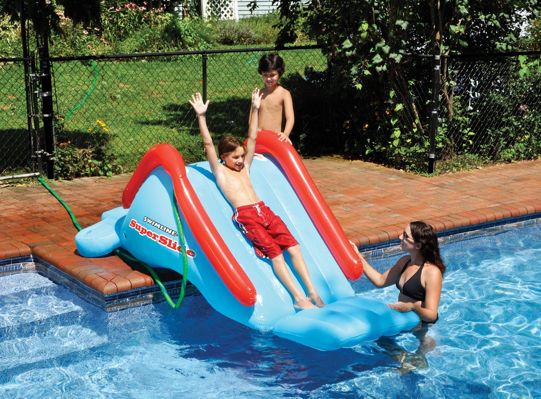 SuperSlide Pool Slide