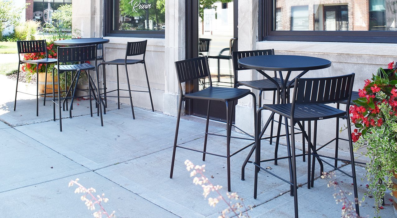 Emu Bridge Outdoor/Indoor Stacking Barstool