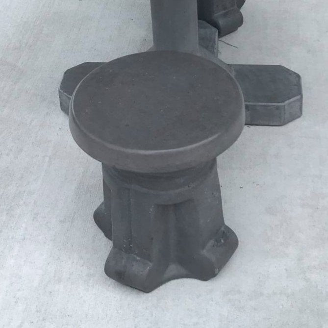 Freestanding Stool