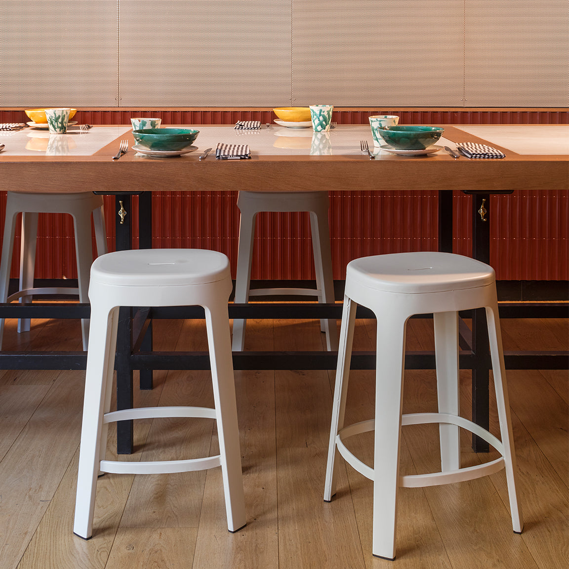 Ombra Backless Counter Stool