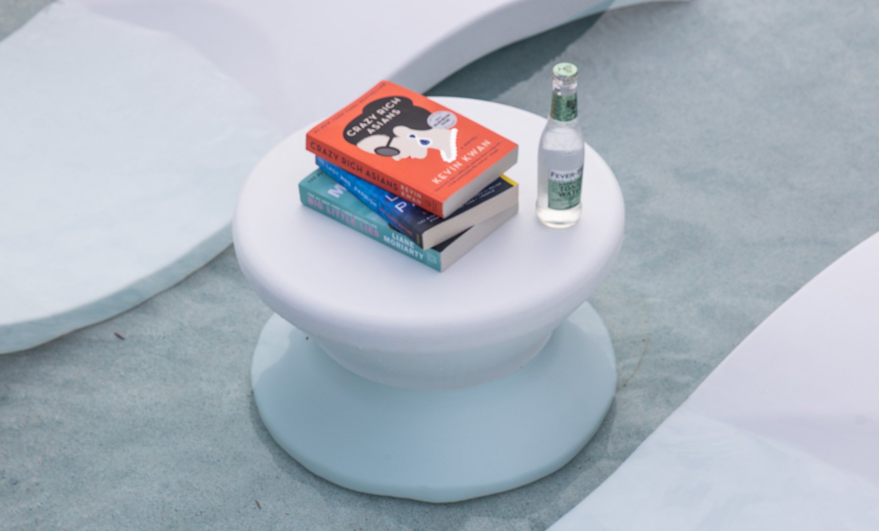 Signature Standard Side Table without umbrella hole