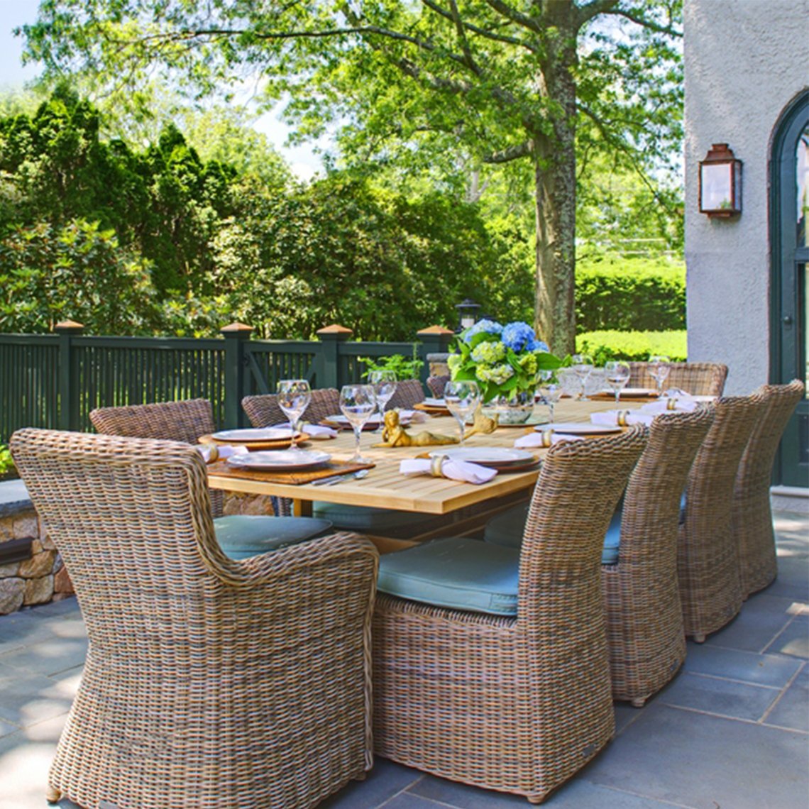 Kingsley Bate Sag Harbor Wicker Dining Set in Driftwood