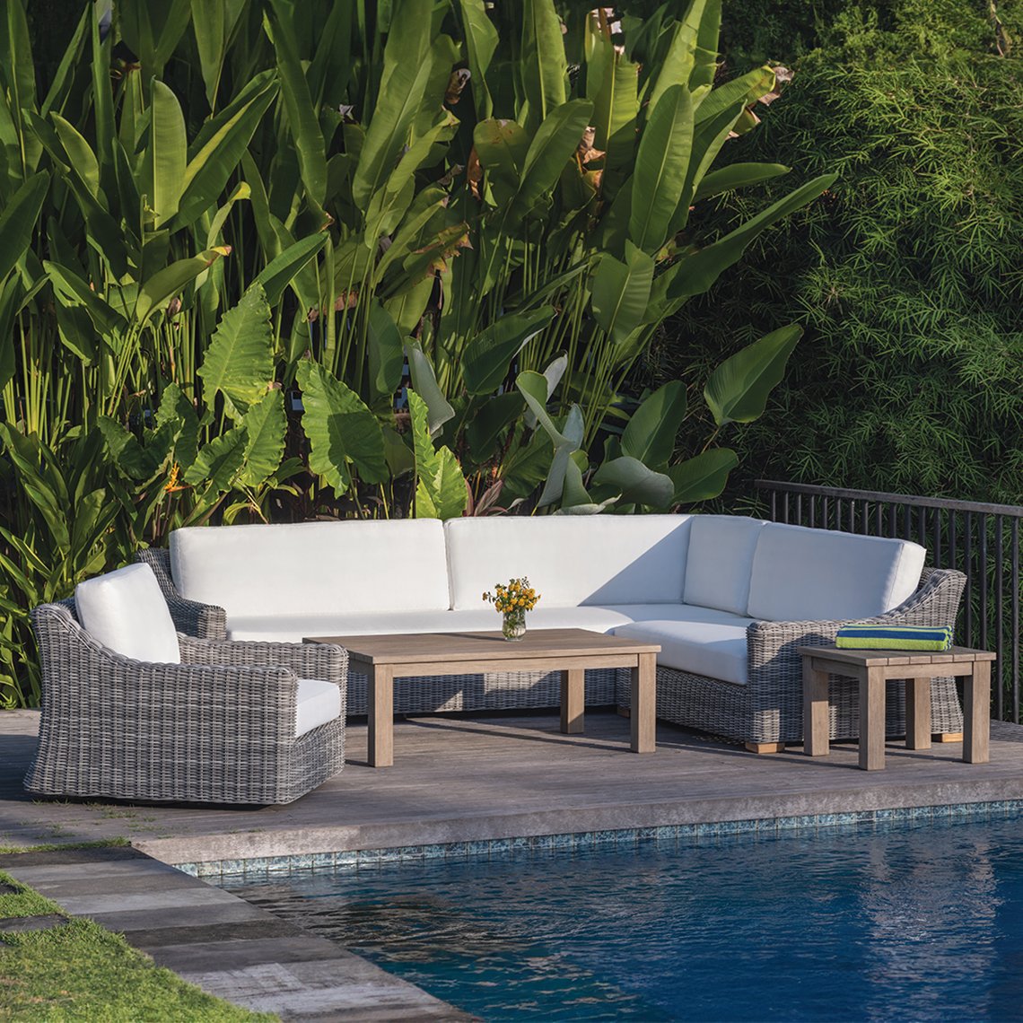 Kingsley Bate Tortola Deep Seating Set