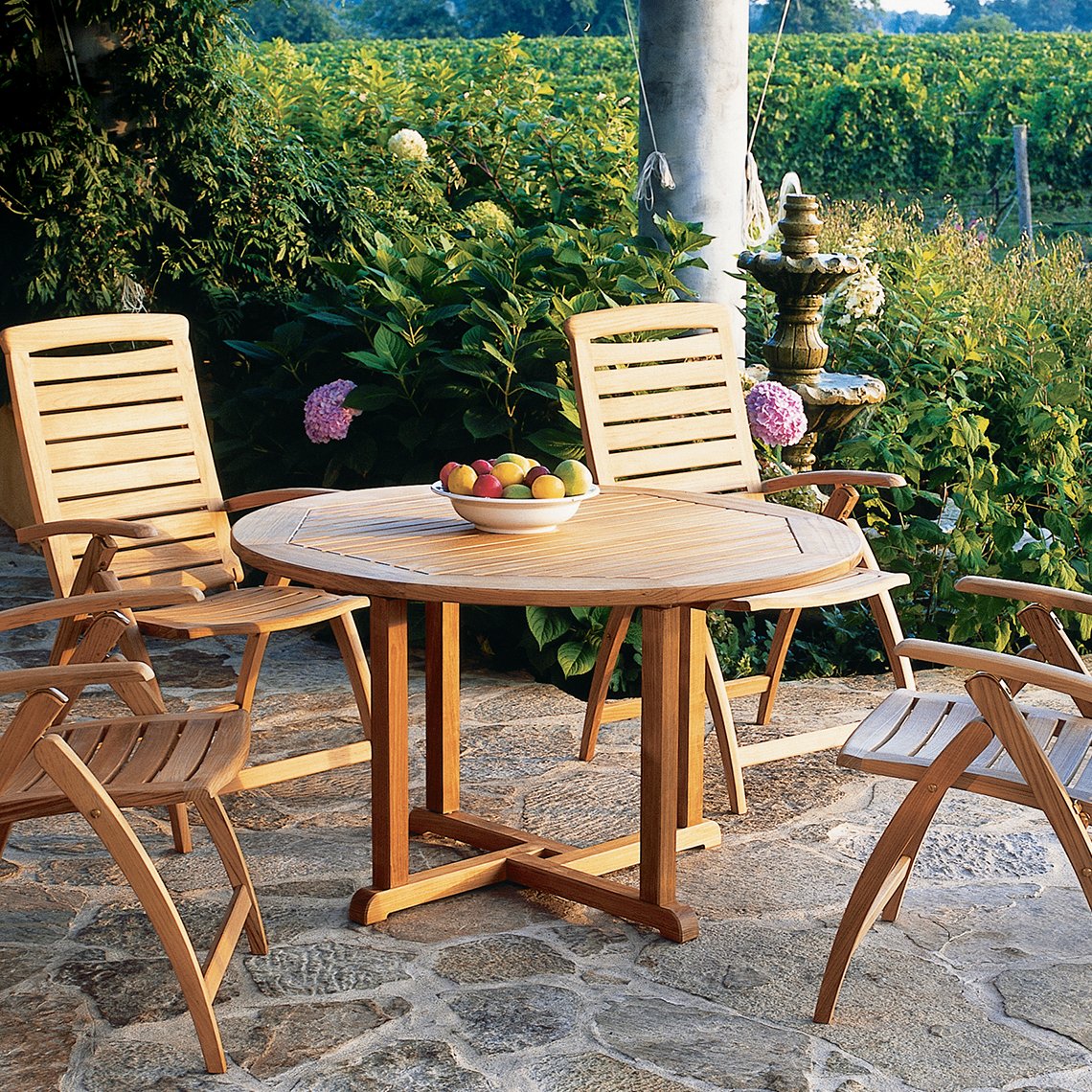 Kingsley Bate Essex Teak 36" Dining Table