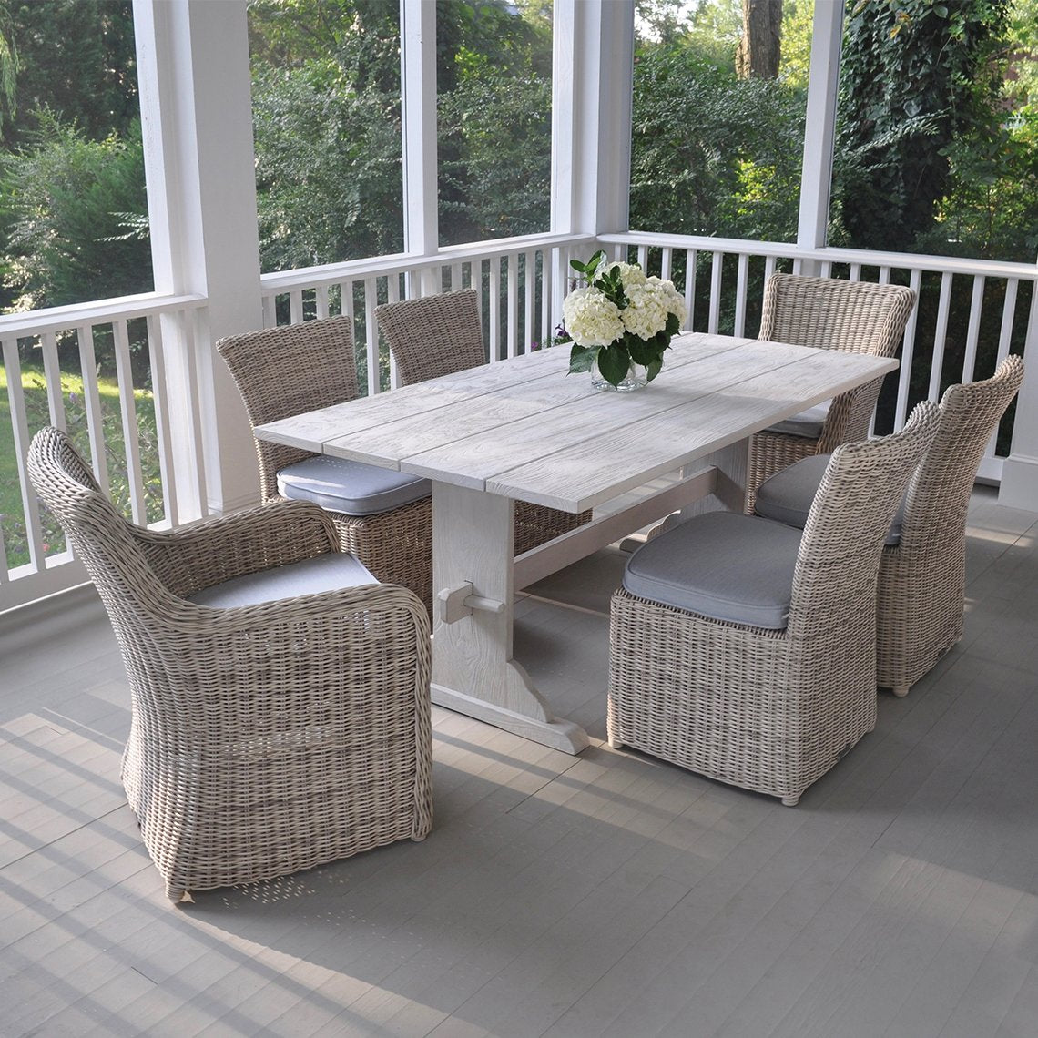 Kingsley Bate Sag Harbor Wicker Dining Set in Oyster