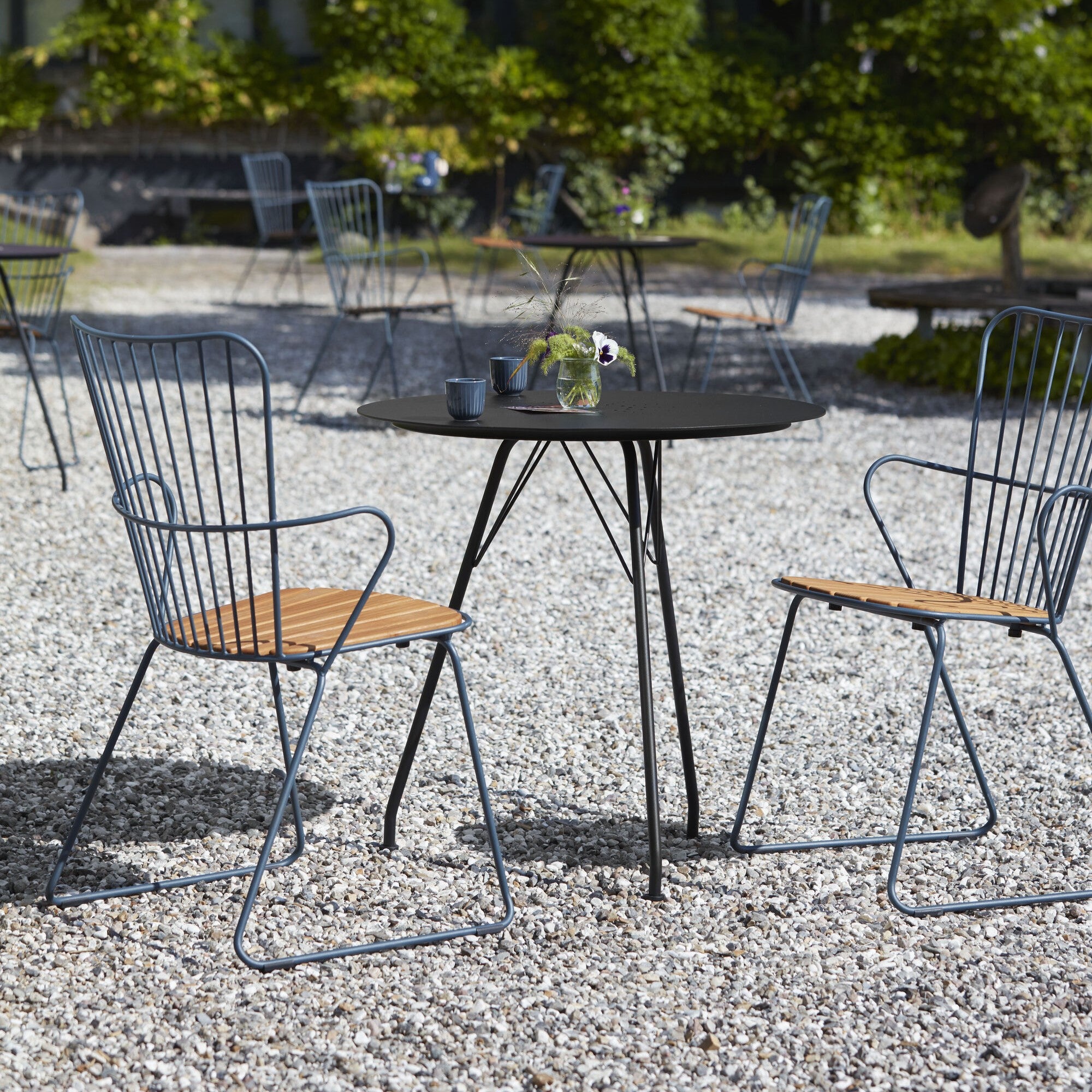 Paon Bistro Set