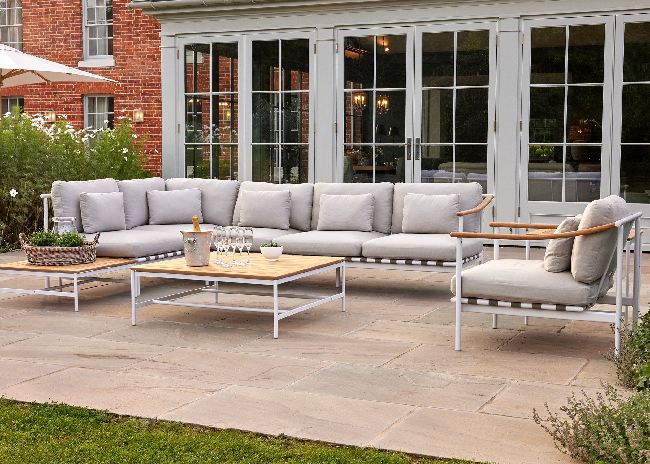 Barlow Tyrie Around 6pc Deep Seating Ensemble