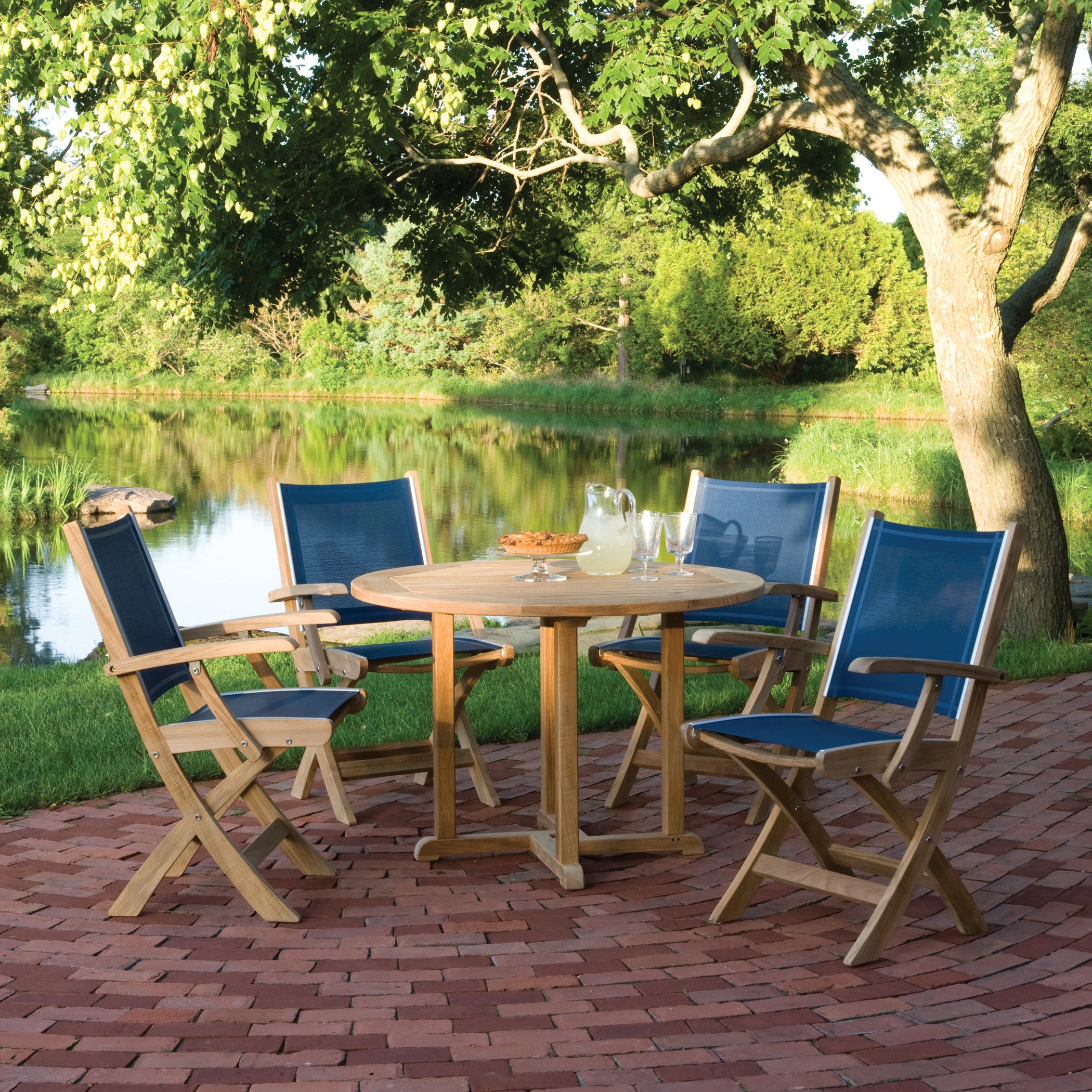 Kingsley Bate St. Tropez Teak Dining Set