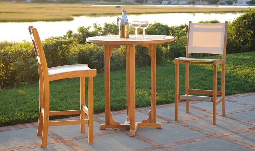 Kingsley Bate St. Tropez Teak Bar Chair and Essex Bar Table Ensemble