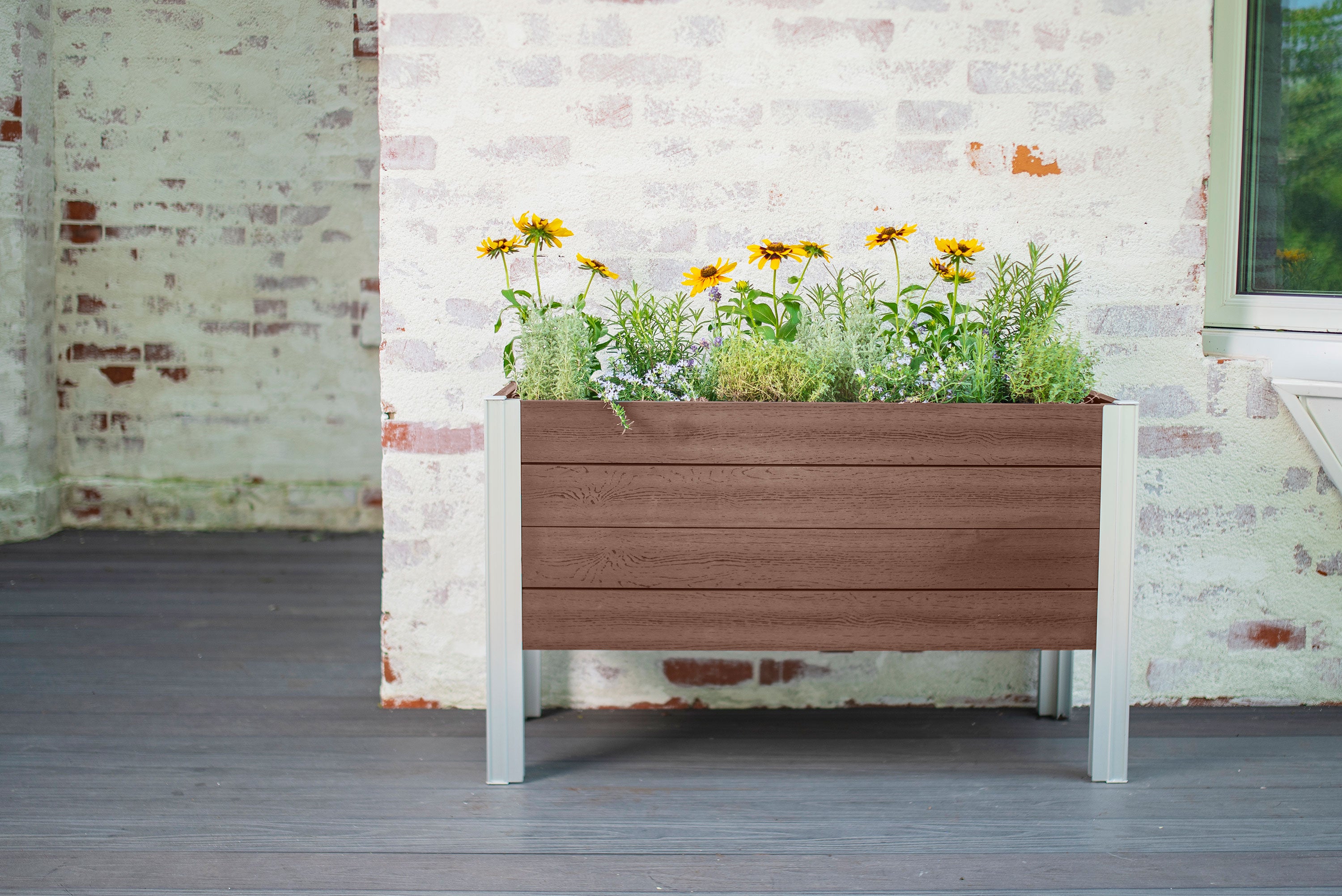 Vita Urbana Greens Elevated Garden - Espresso Brown