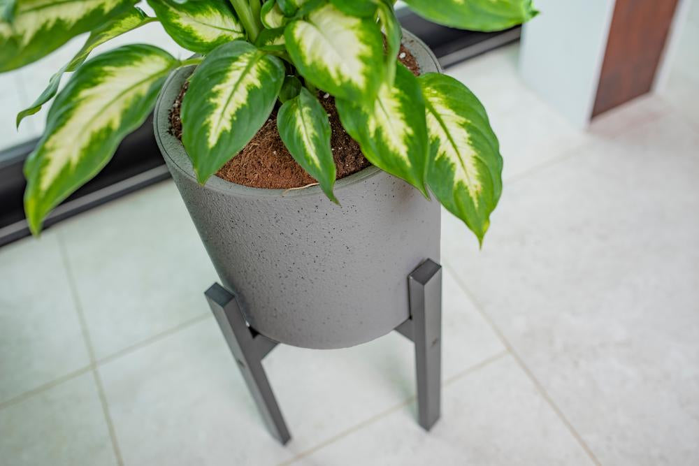 Vita Vaxa 14" Self-Watering Large Graphite Planter