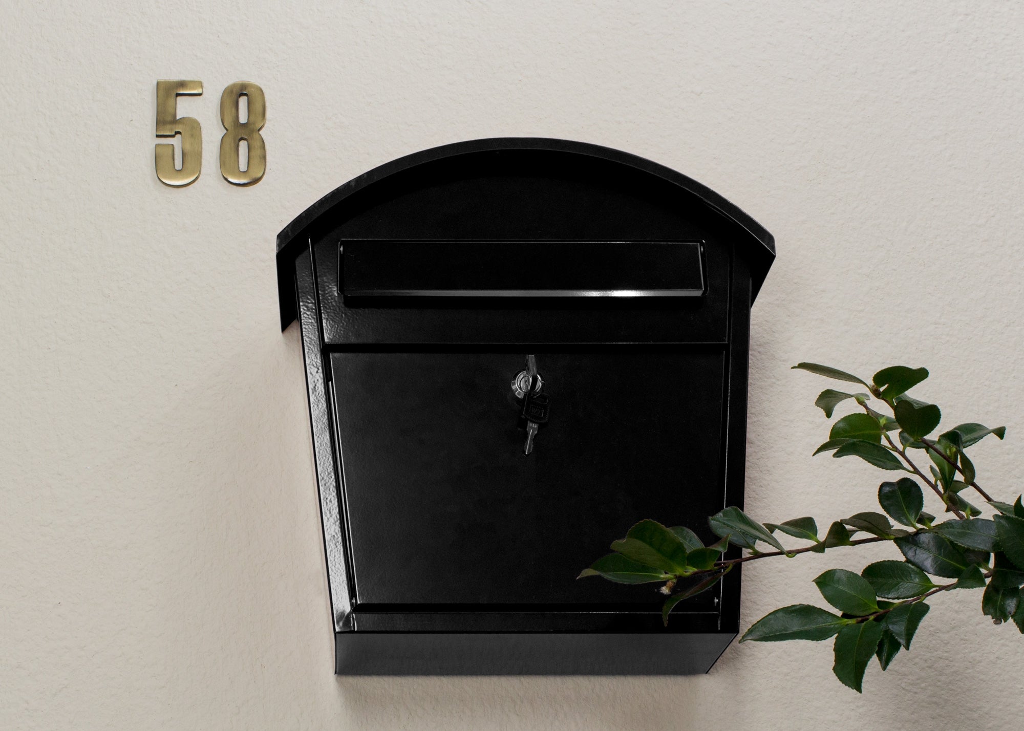 Ridgeline Locking Mailbox